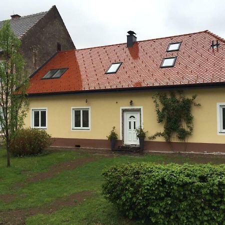 Ferienwohnung Kickmaier Бад-Радкерсбург Экстерьер фото